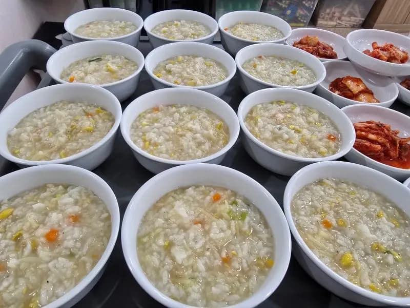 의정부가온주간보호센터 1층 운영안내와 하루 프로그램